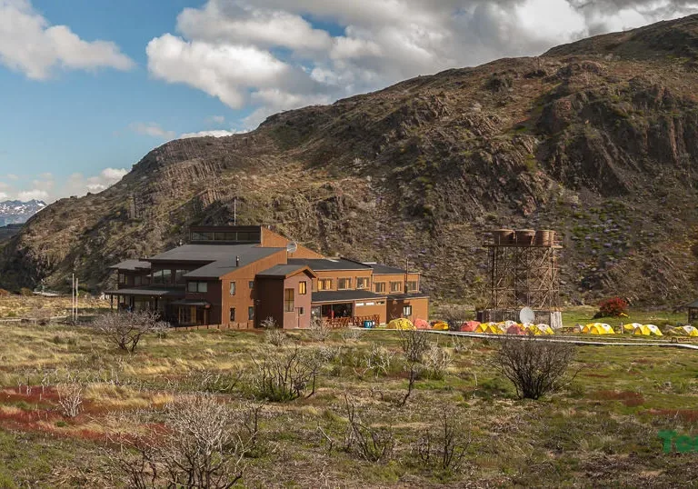 Refugio y Camping Paine Grande