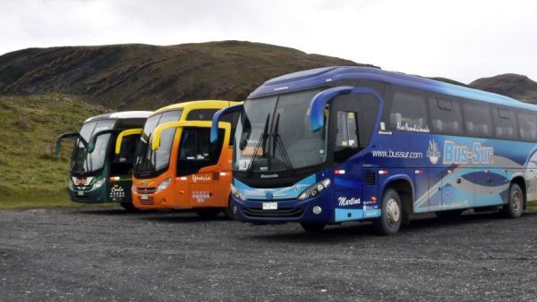 Bus Sur Route between Puerto Natales and Torres del Paine